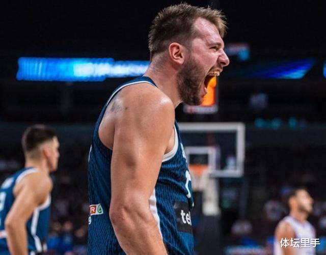 那不勒斯翻盘土耳其，博格巴2三分雨点燃全场的简单介绍