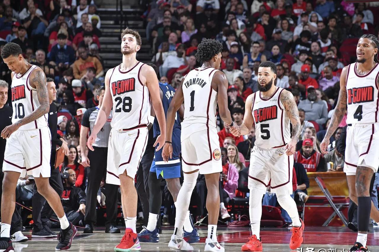 火箭队集体奋发，击败对手实现成功的简单介绍