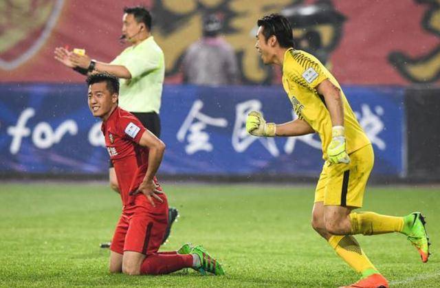 苏宁客场击败权健,继续排名第一的简单介绍 苏宁客场击败权健,继续排名第一的简单介绍