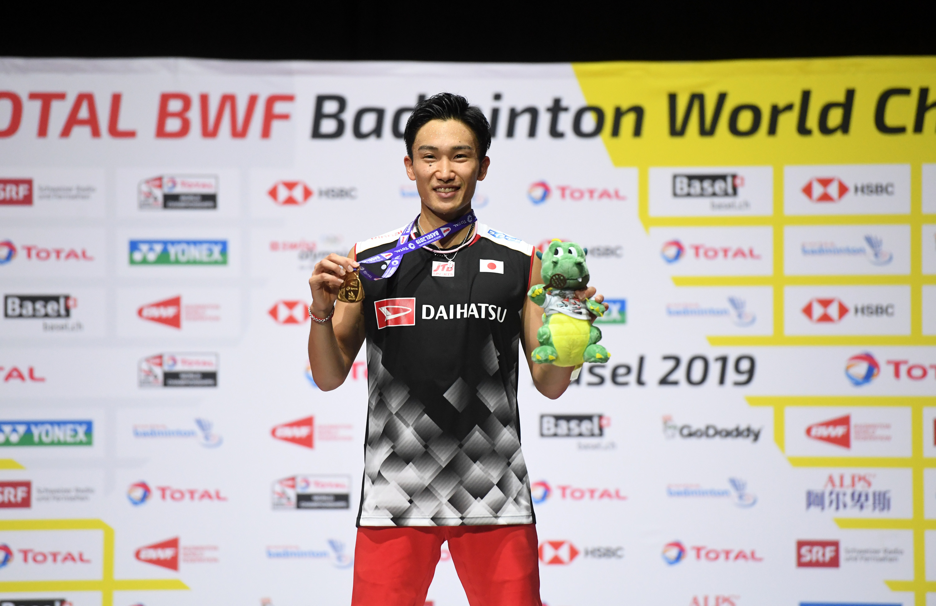 泰国队绝杀丹麦队，桃田贤斗扛起全队的简单介绍