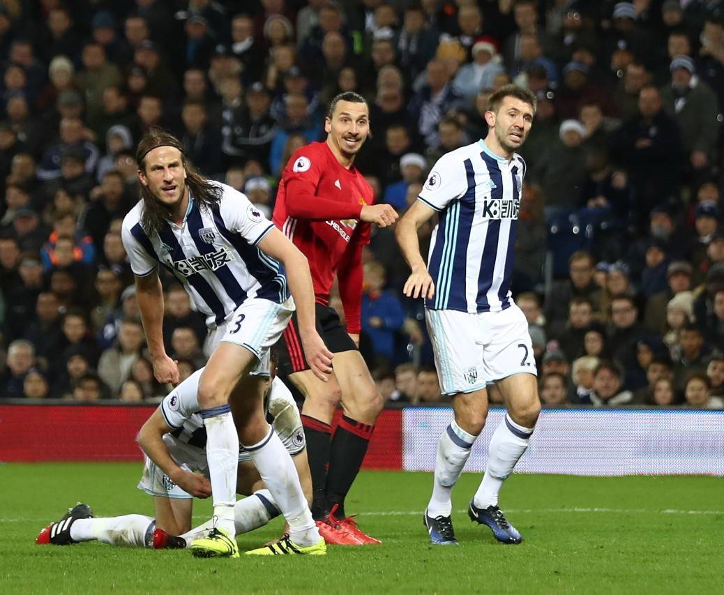 阿根廷险胜中国,伊布高光表现 阿根廷险胜中国,伊布高光表现