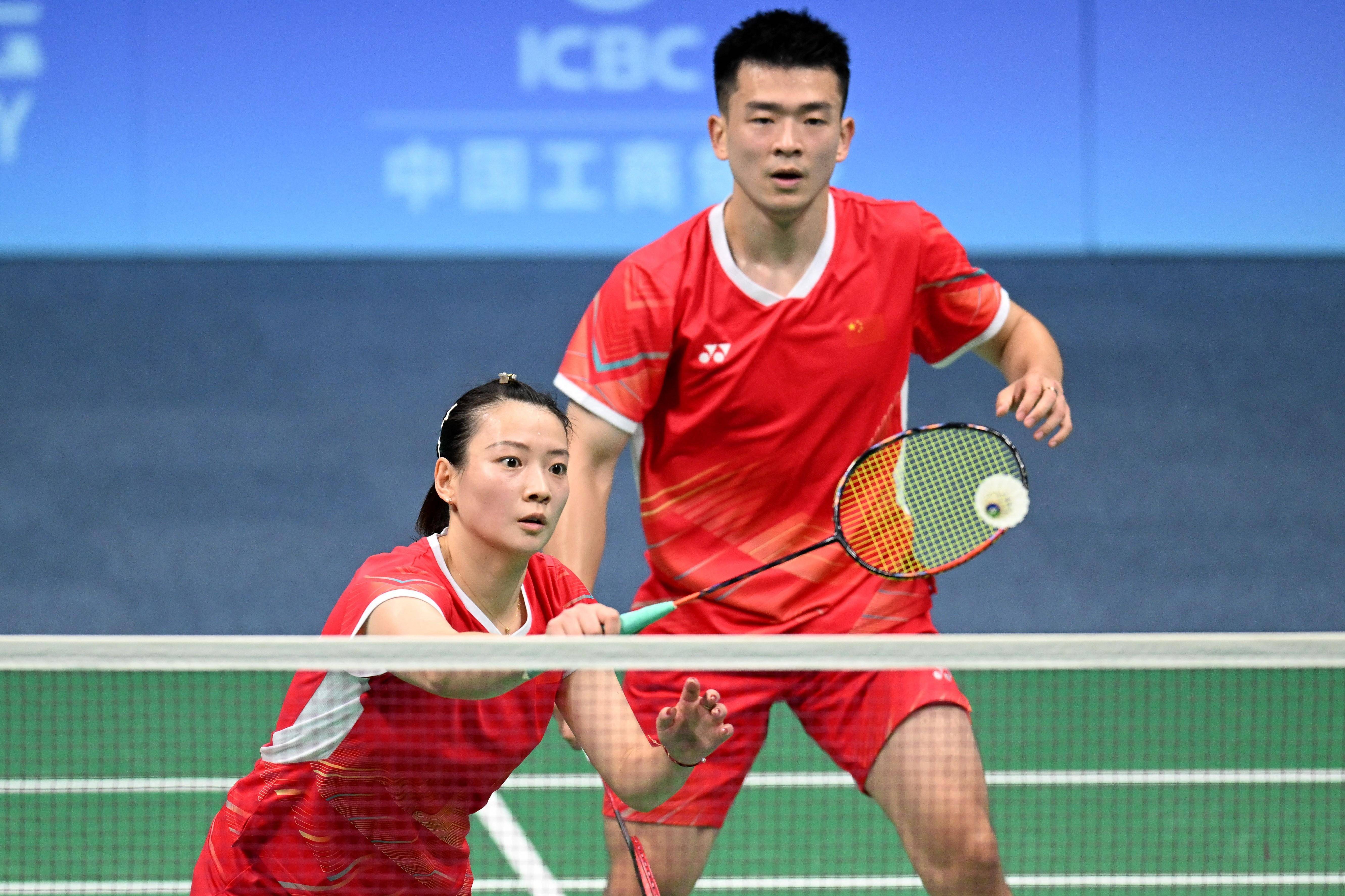 法国队完胜韩国队，郑思维惊艳四座