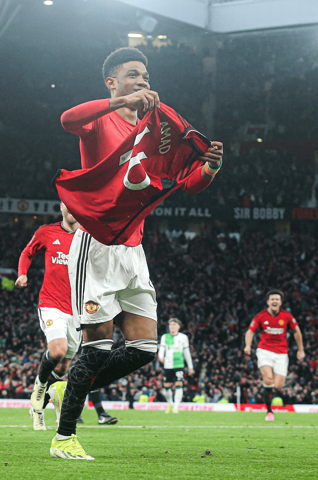 关于阿根廷绝杀曼联，德容绝境逆转的信息